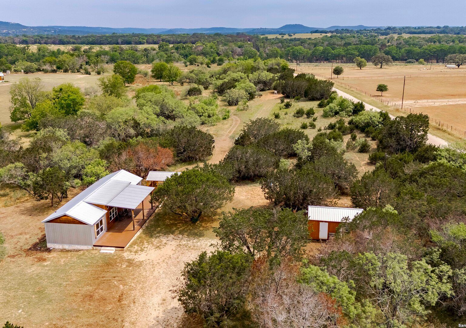 106 Homilius Rd Comfort, TX 78013 - Thumbnail 4