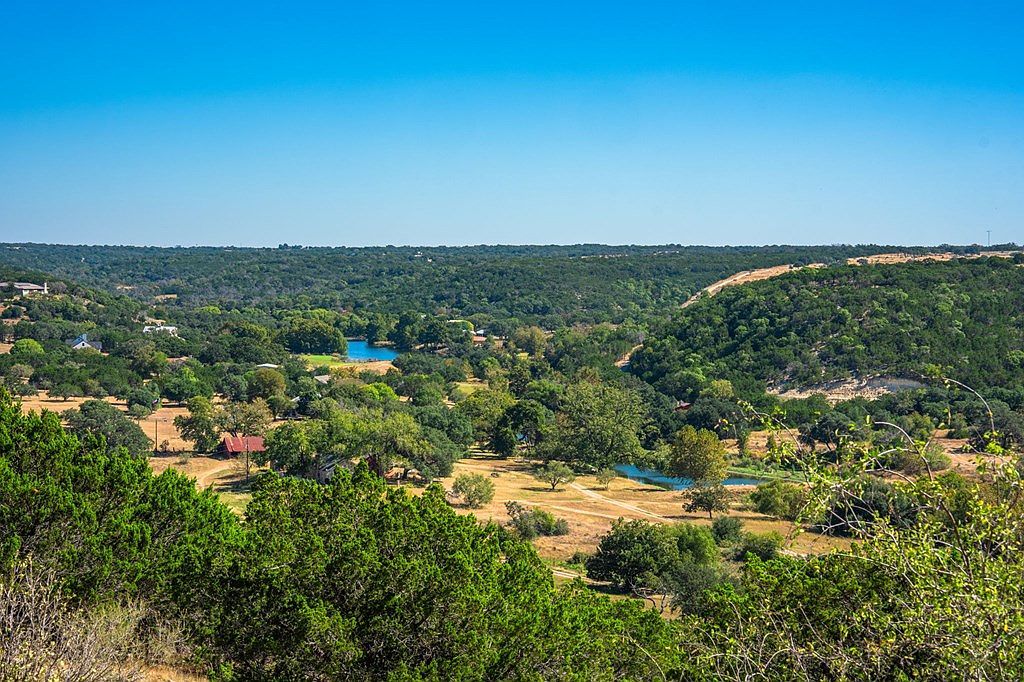 125 Crestline Dr Kerrville, TX 78028 - Thumbnail 4