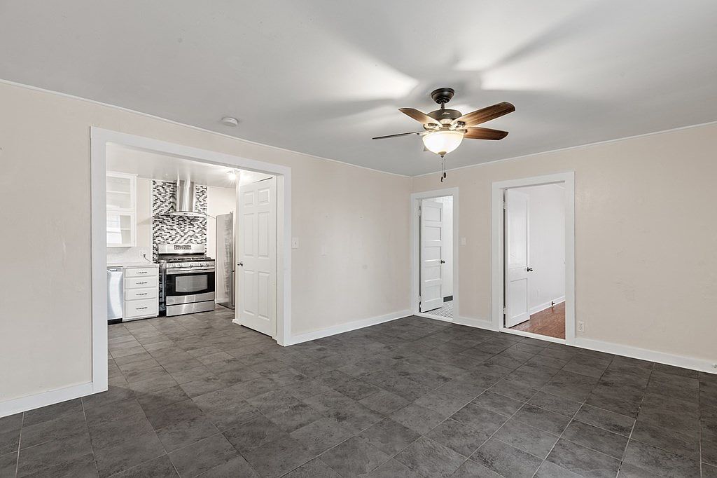 511 S Live Oak St Mason, TX 76856 - Thumbnail 4