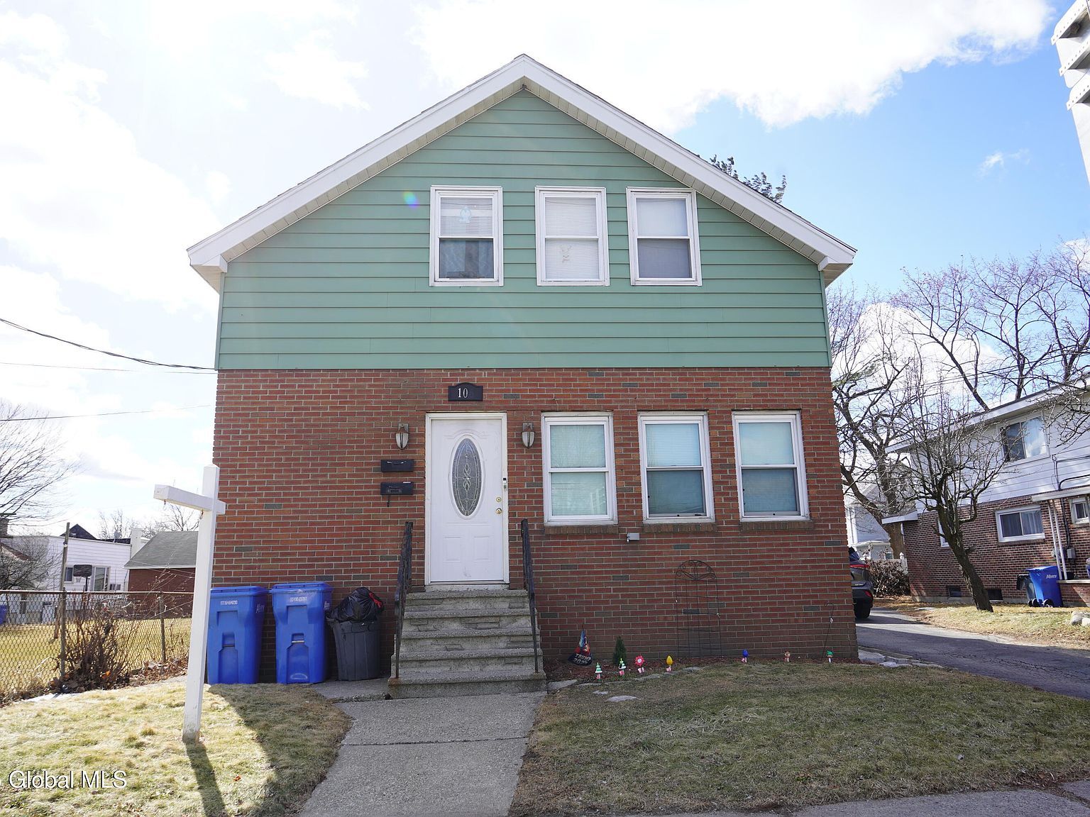 106 McAlpin St Albany, NY 12209 - Thumbnail 4