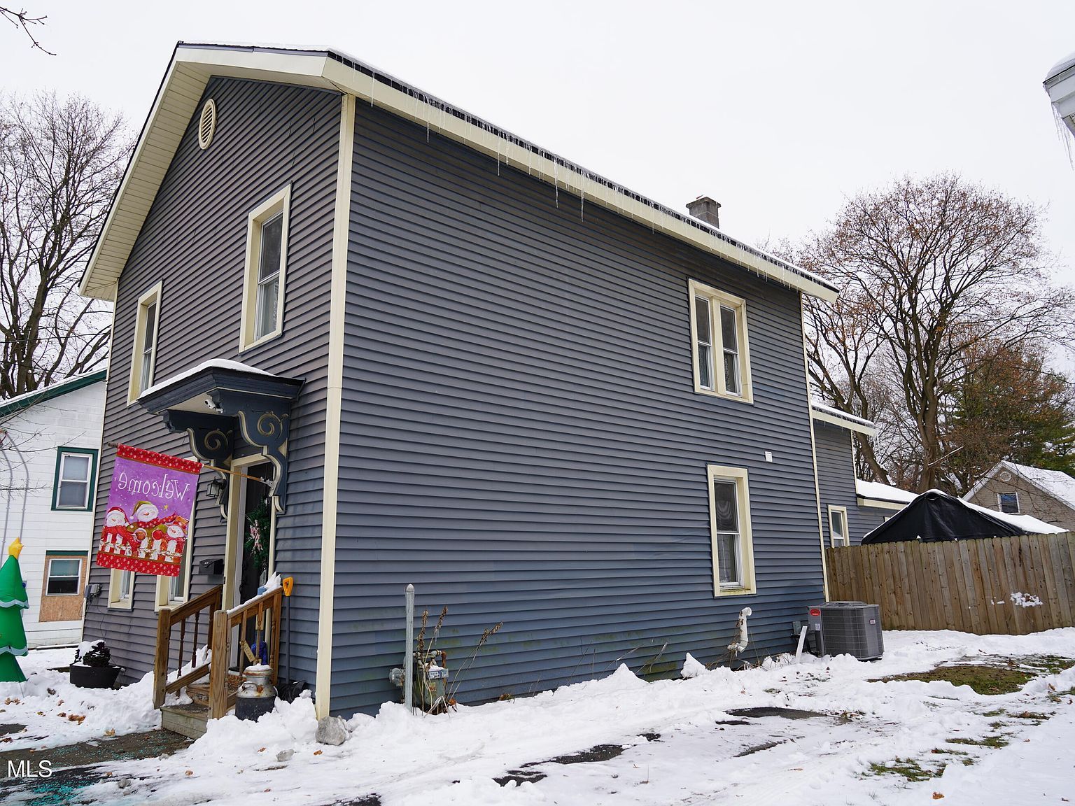 12 Platt St Glens Falls, NY 12801 - Thumbnail 4