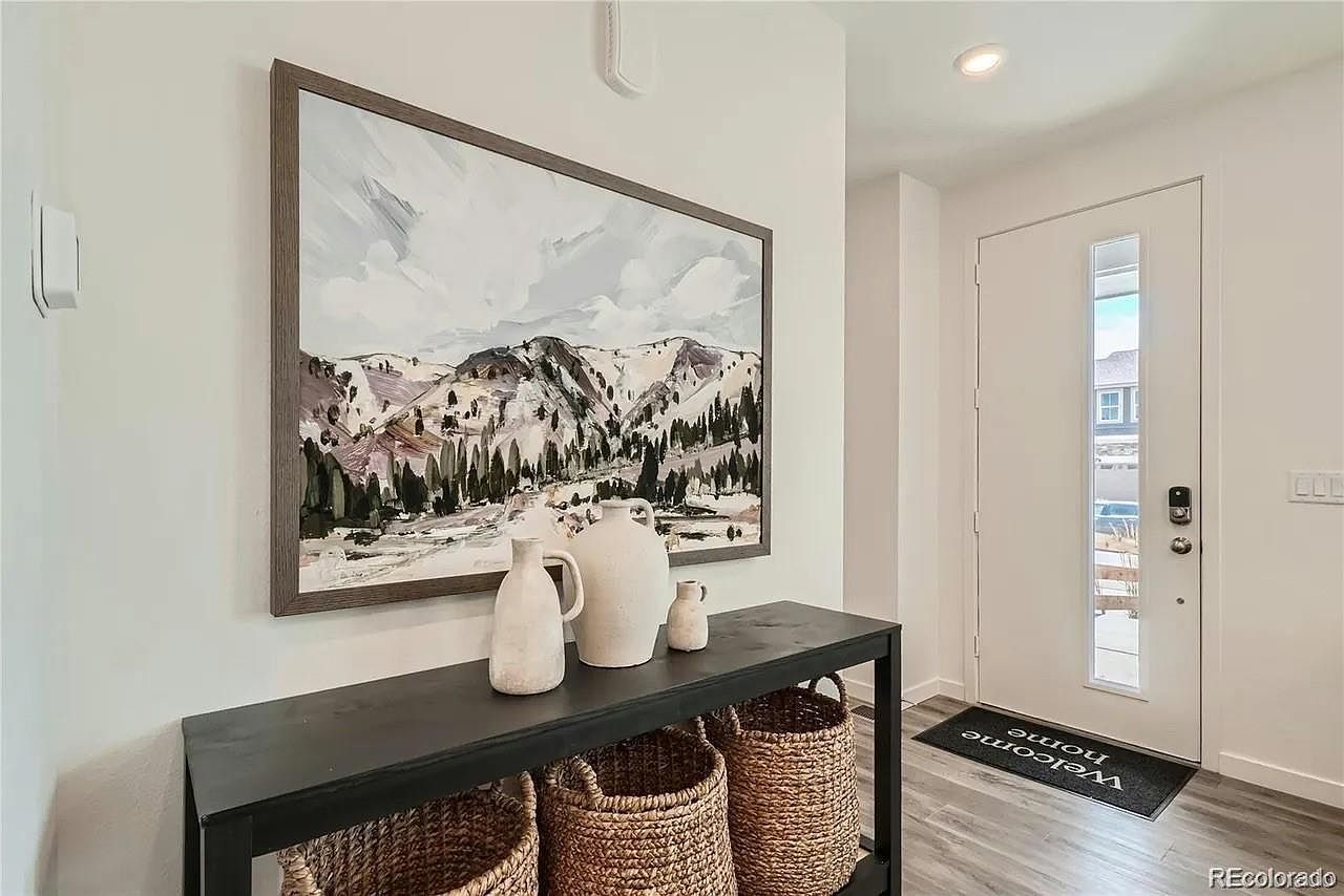 746 N Bersshine Ct Watkins, CO 80137 - Thumbnail 4