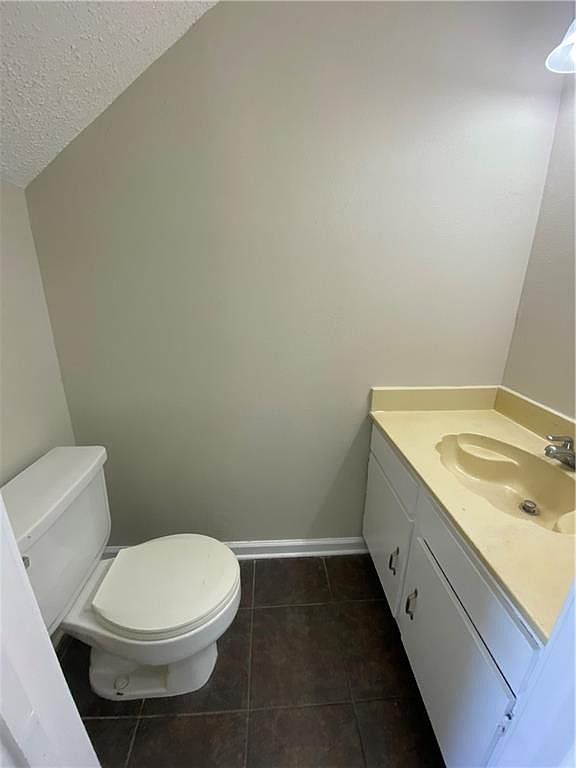 211 Meadows Dr Destrehan, LA 70047 - Thumbnail 4