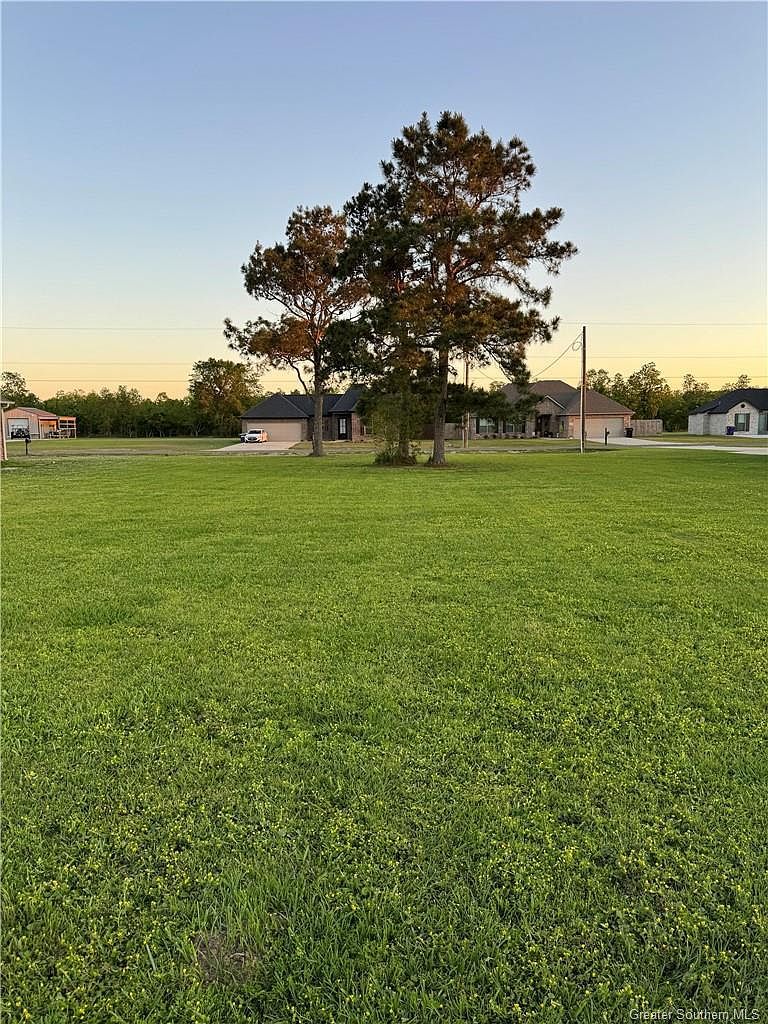 18924 Cade St Iowa, LA 70647  | Land/Lot