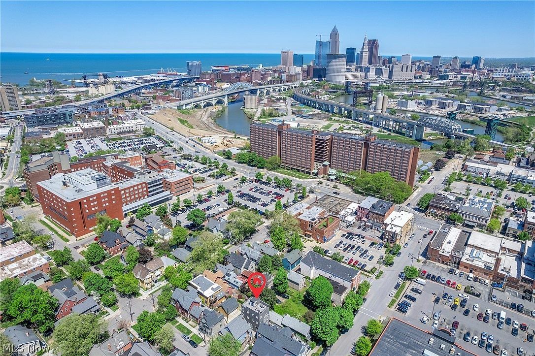 2702 Bridge Ave Cleveland, OH 44113 - Thumbnail 4