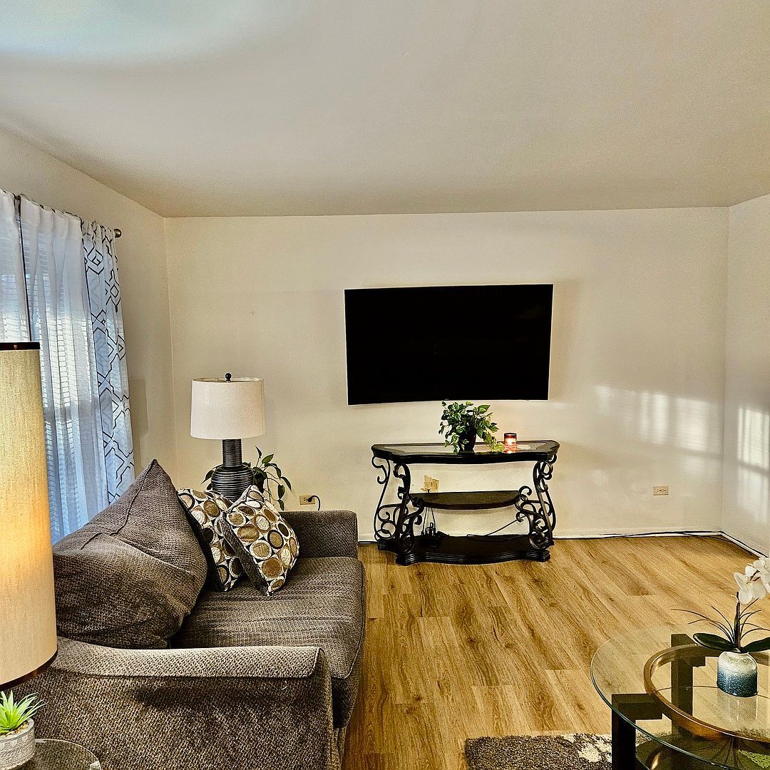 (undisclosed Address) Matteson, IL 60443 - Thumbnail 4