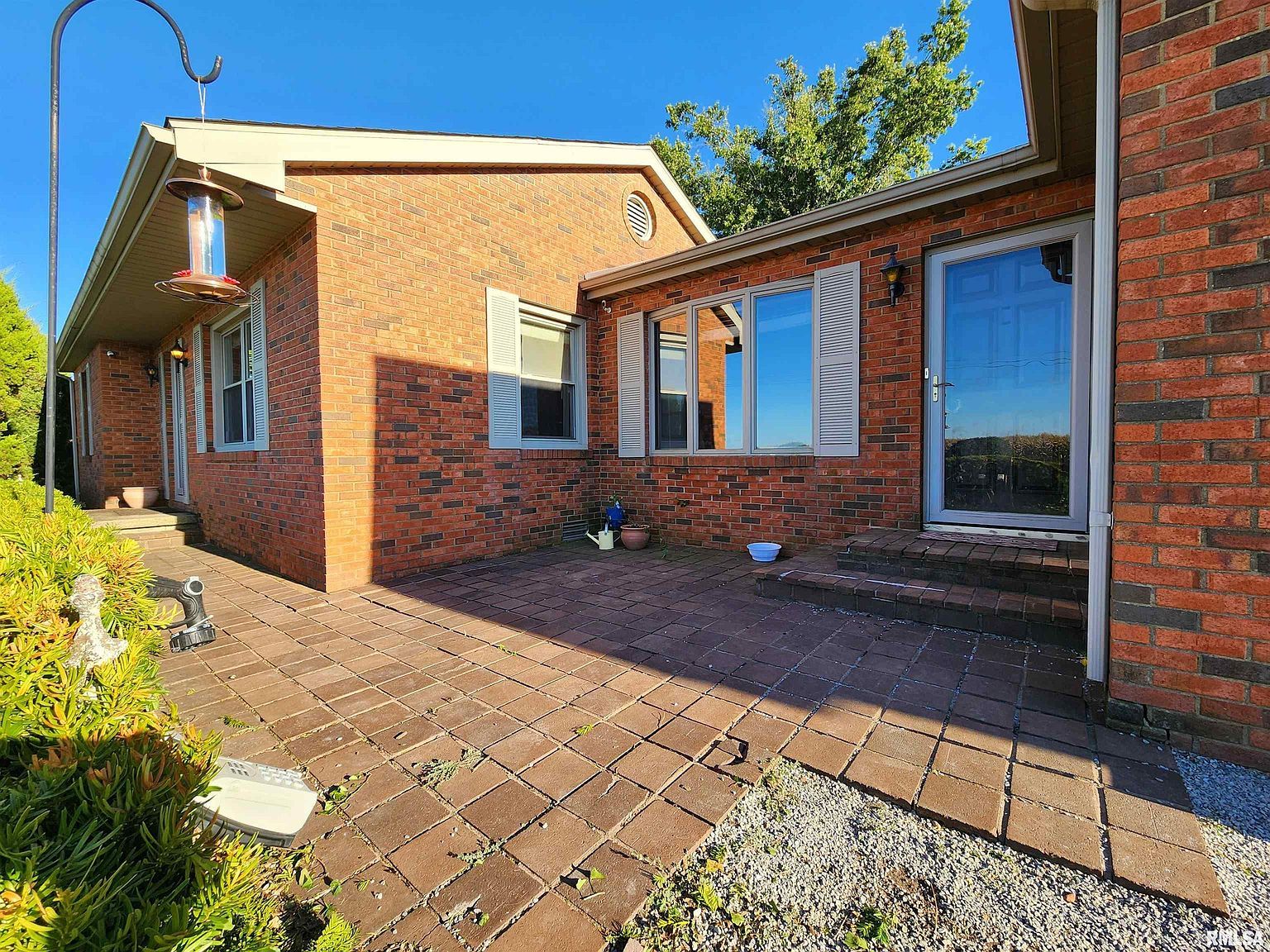 325 Butler Rd Harrisburg, IL 62946 - Thumbnail 4