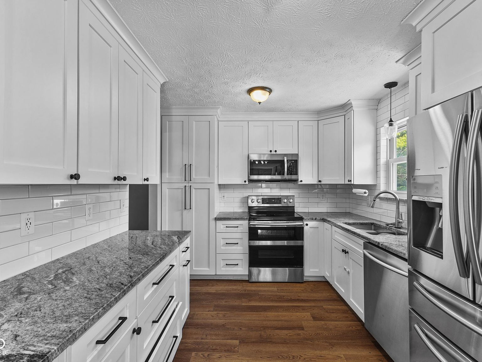 7019 Bluffridge Way Indianapolis, IN 46278 - Thumbnail 4