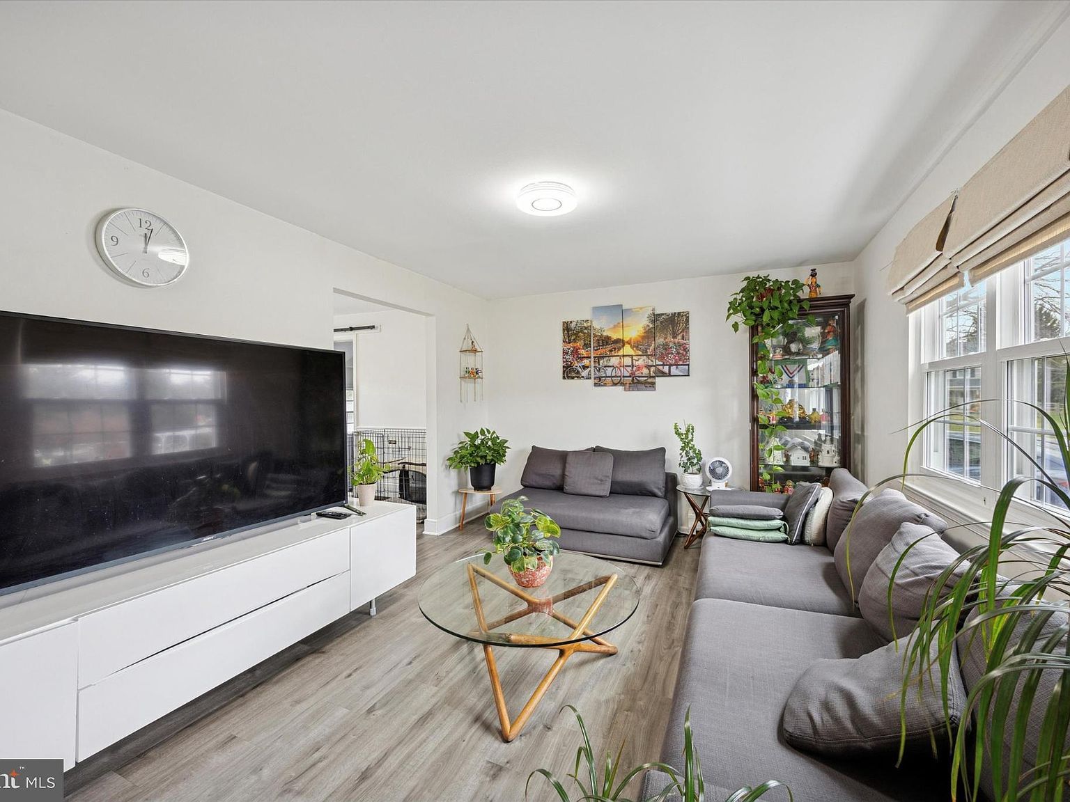 315 Oak Ln W Exton, PA 19341 - Thumbnail 4