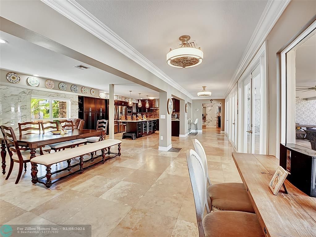 2401 SE 8th St Pompano Beach, FL 33062 - Thumbnail 4