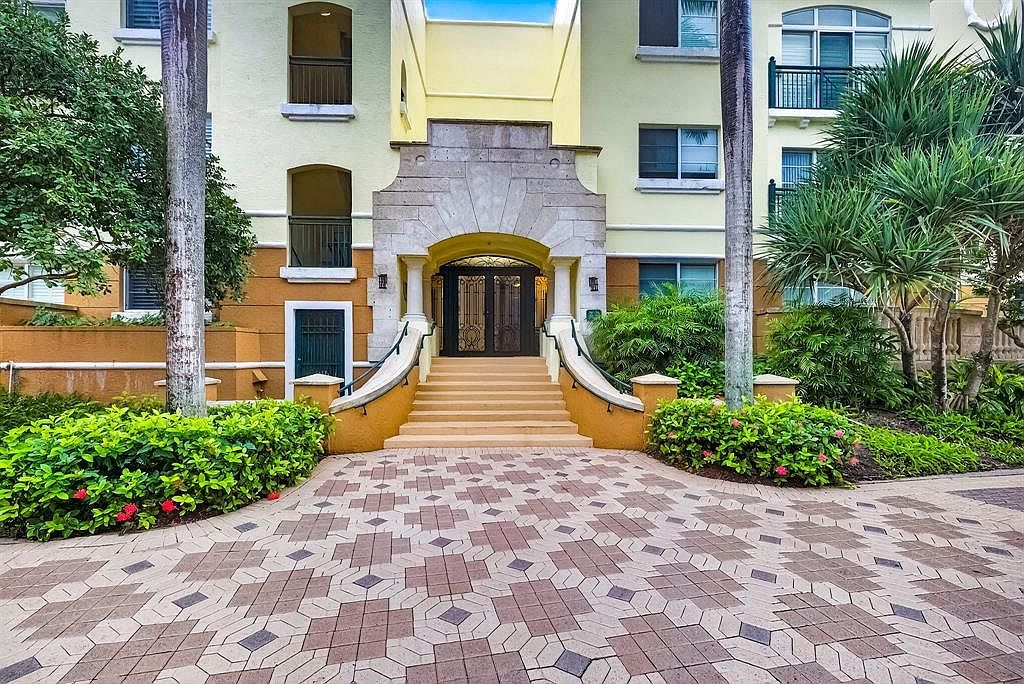 1228 Hillsboro Mile APT 203 Hillsboro Beach, FL 33062 - Thumbnail 4