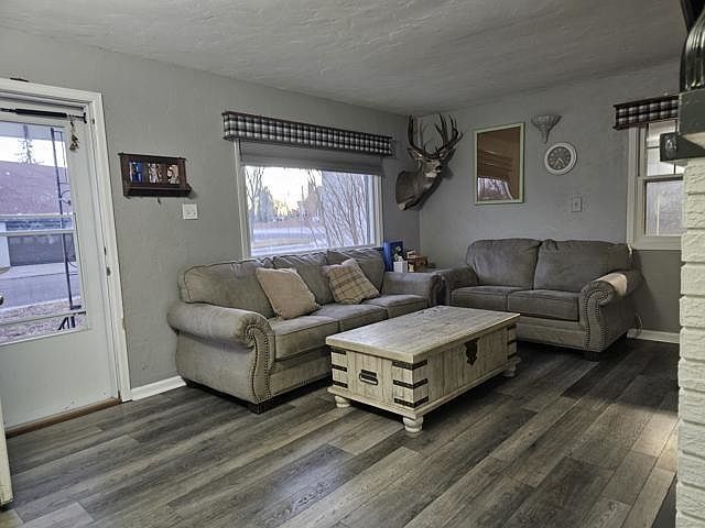 1906 E 21st St Cheyenne, WY 82001 - Thumbnail 4