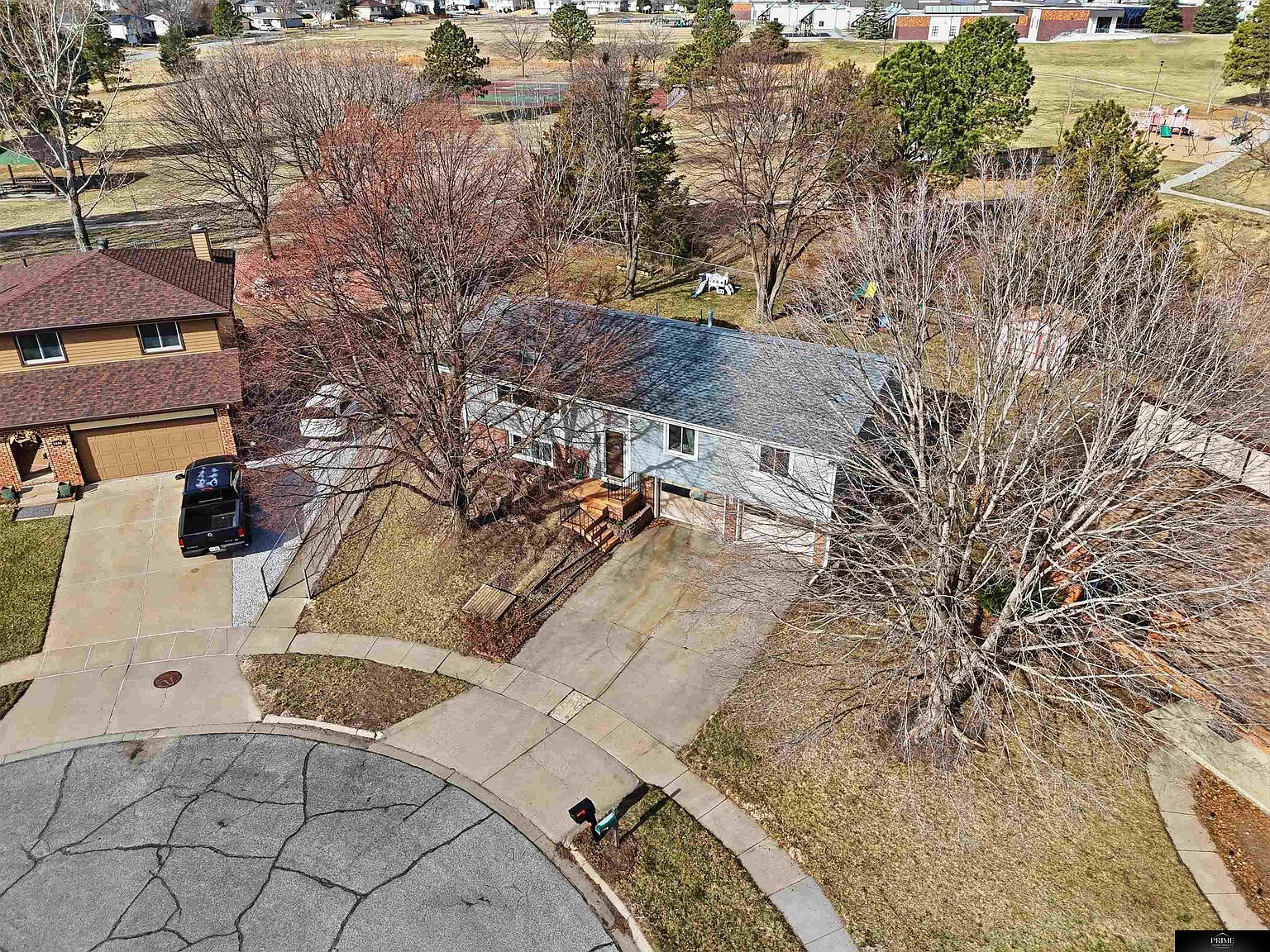 540 W Keating Cir Lincoln, NE 68521 - Thumbnail 4