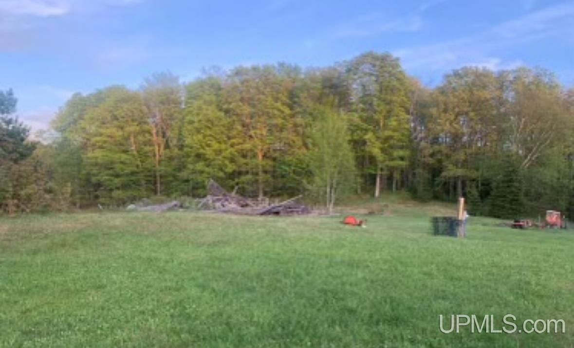 6770 N Connors Rd Munising, MI 49862 - Thumbnail 4