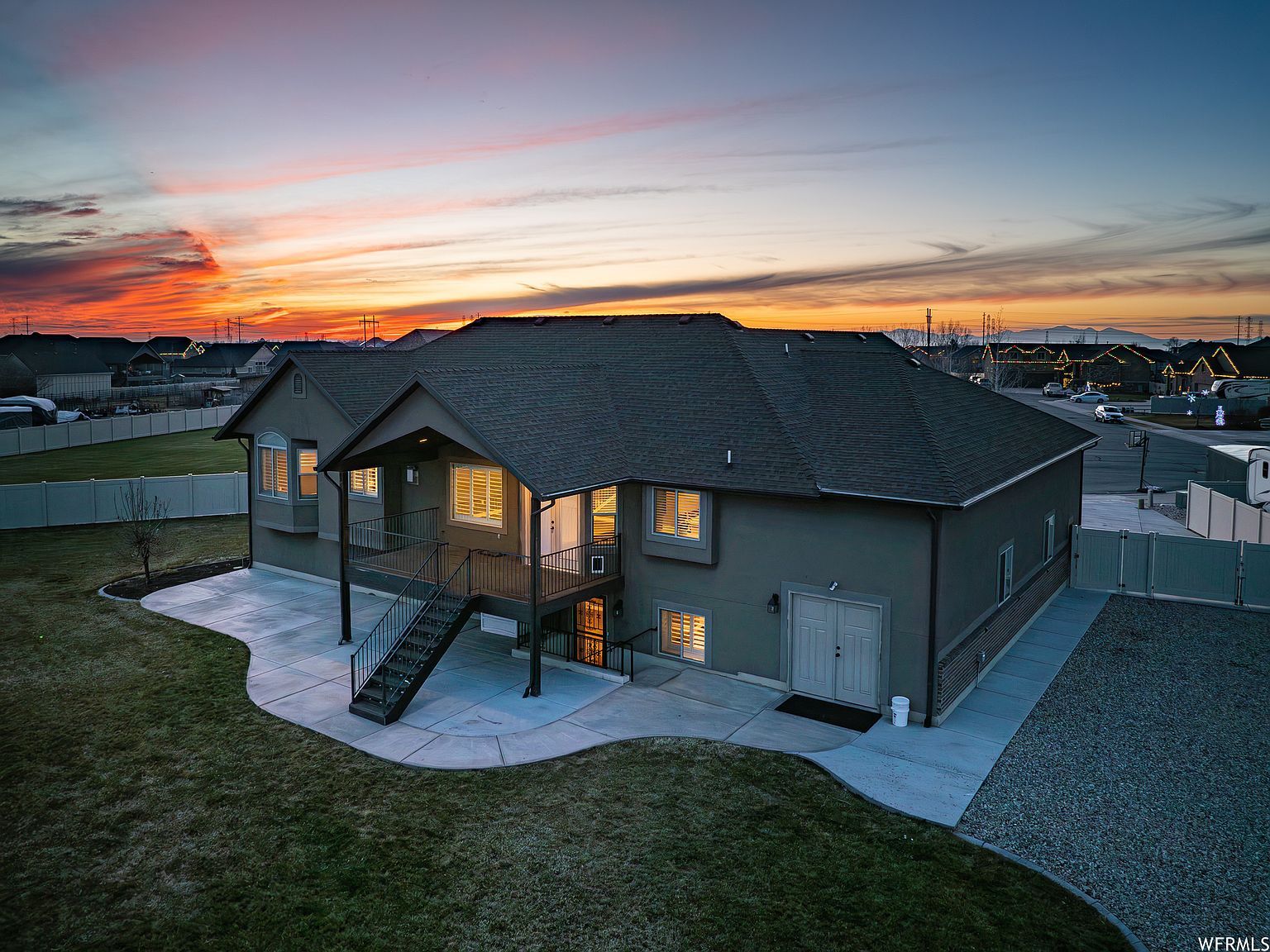 1956 S 2725 W West Haven, UT 84401 - Thumbnail 4