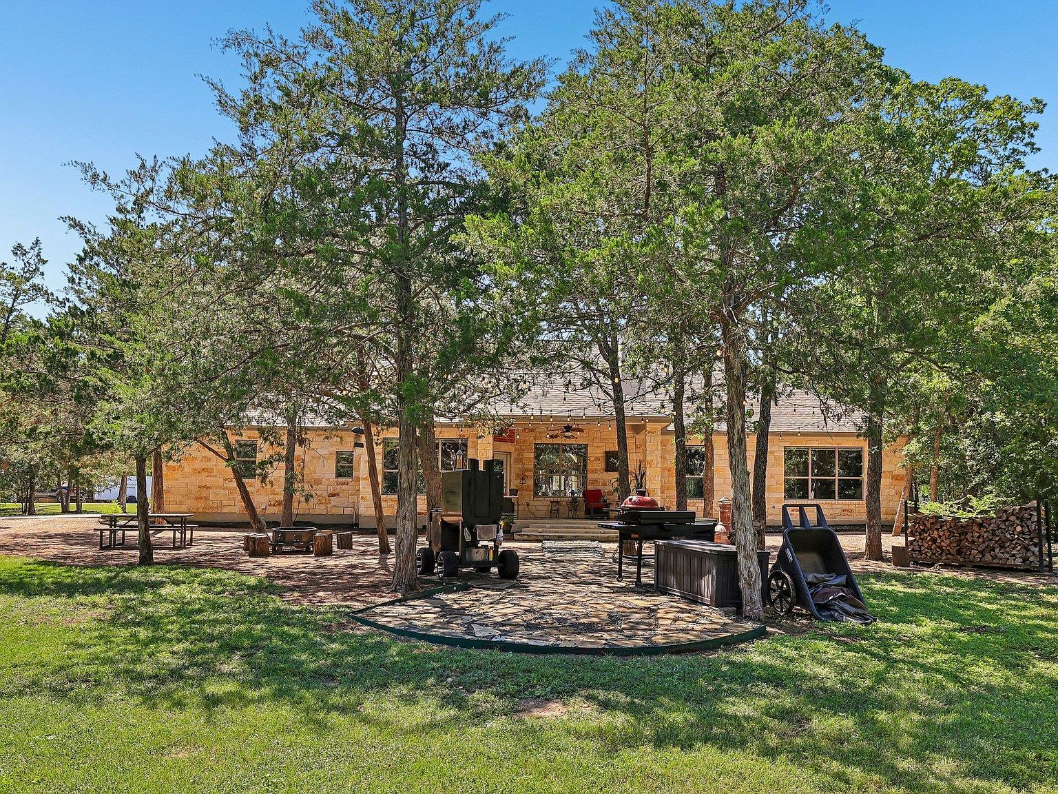 187 Pioneer Psge Bastrop, TX 78602 - Thumbnail 4