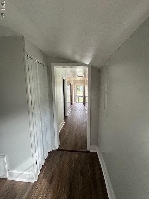 1108 N Mallory St Hampton, VA 23663 - Thumbnail 4