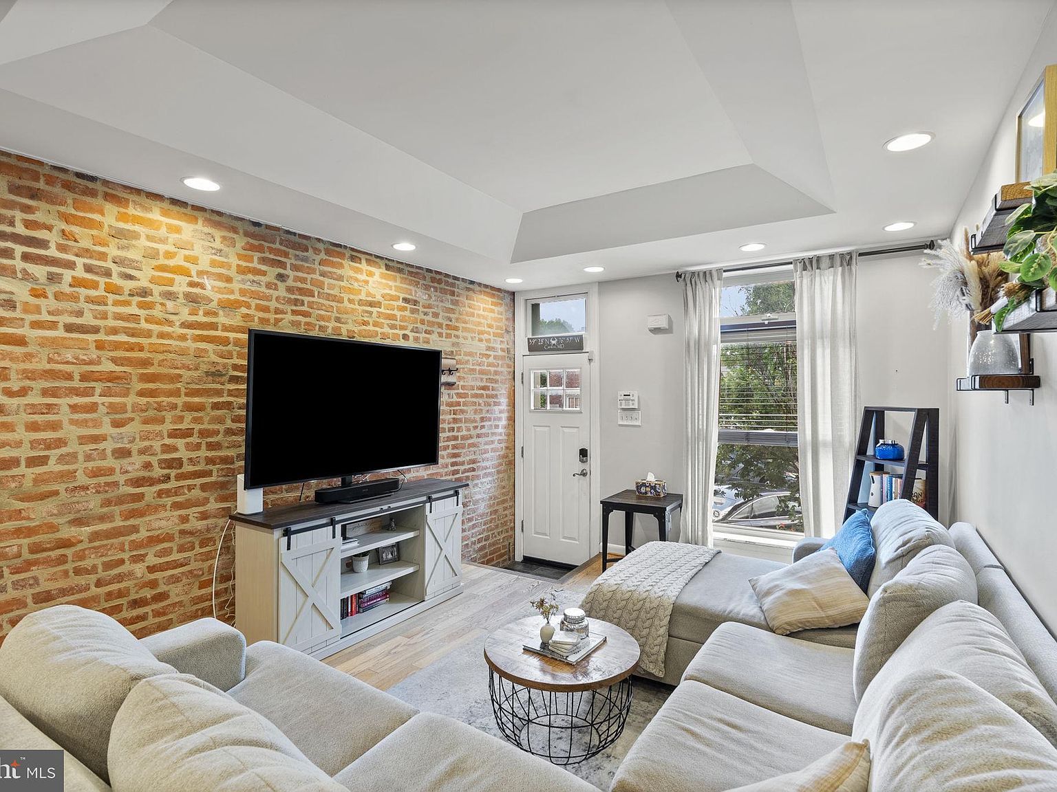 3420 Fait Ave Baltimore, MD 21224 - Thumbnail 4