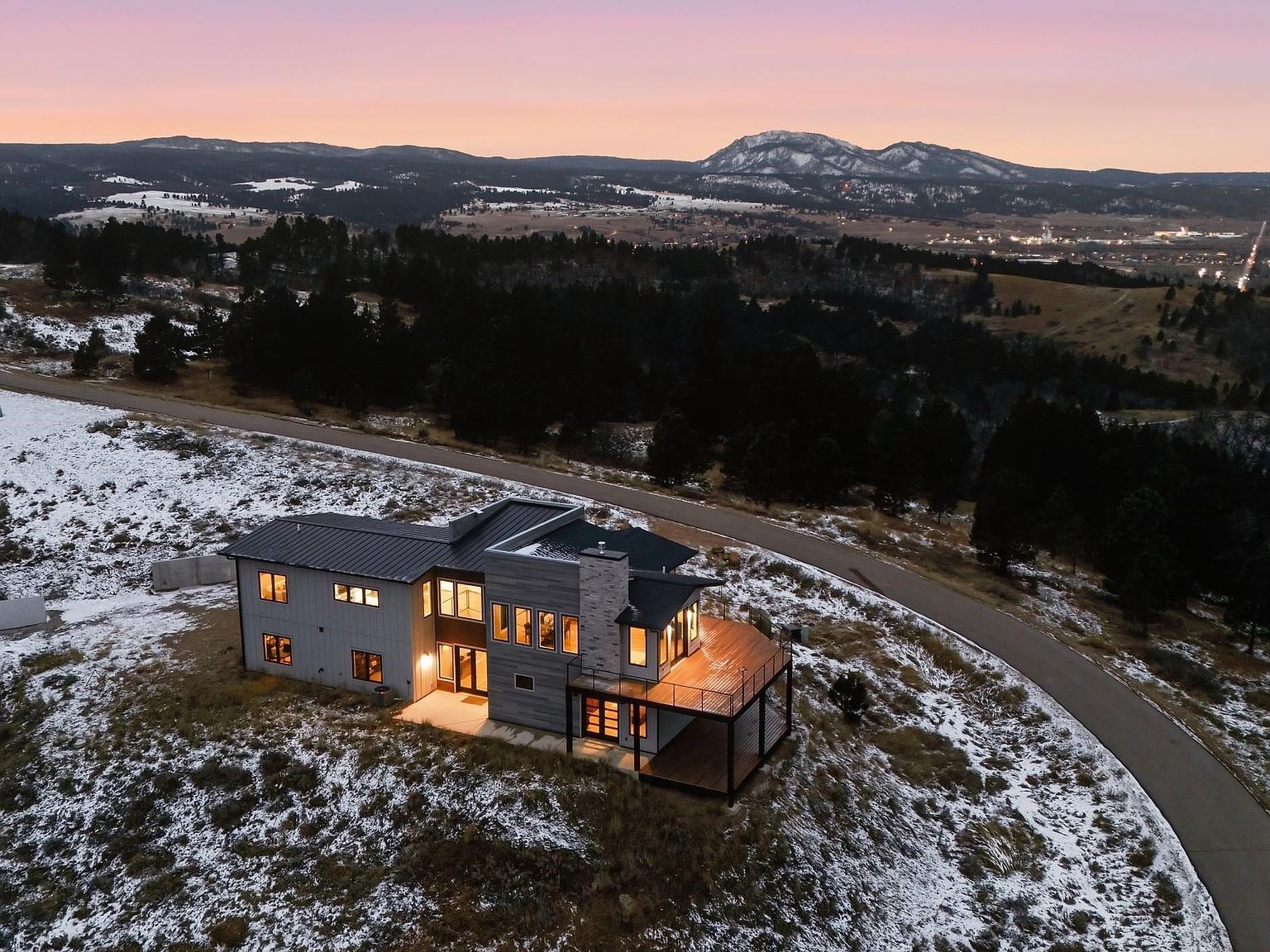 2111 Vantage Cir Spearfish, SD 57783 - Thumbnail 4