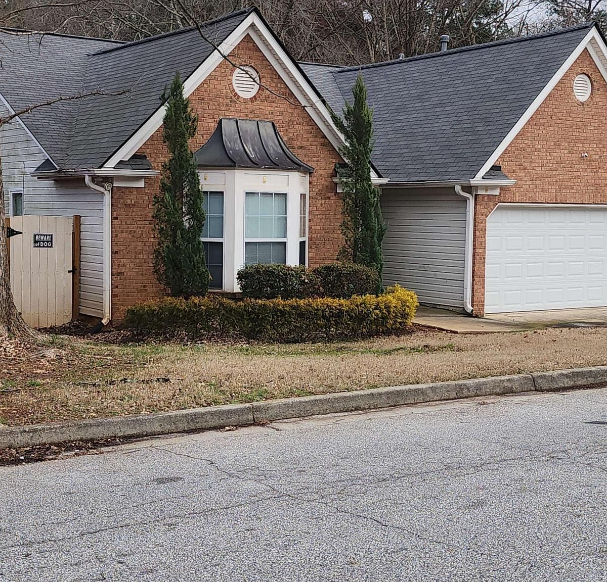 2869 Hillvale Cove Dr Lithonia, GA 30058 - Thumbnail 4