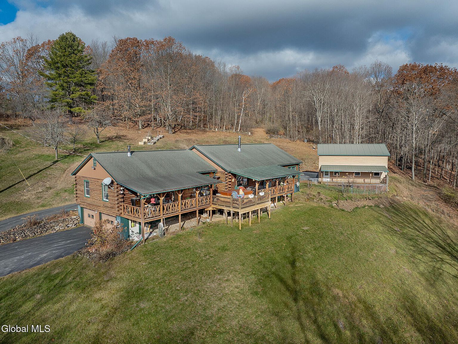 20 Kamarak Way Granville, NY 12832 - Thumbnail 4