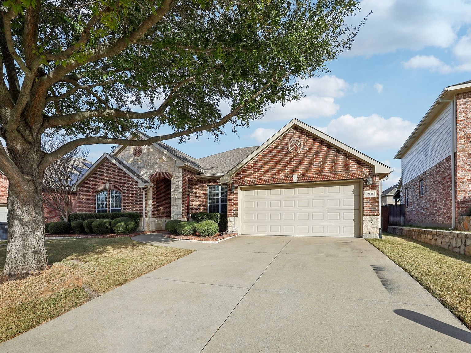 2616 Clover Hill Ct McKinney, TX 75071 - Thumbnail 4