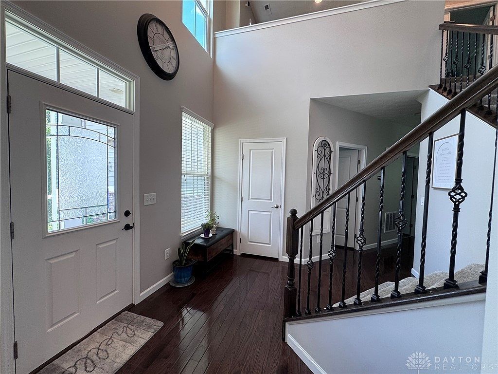 212 Triple Crown Dr Union, OH 45377 - Thumbnail 4