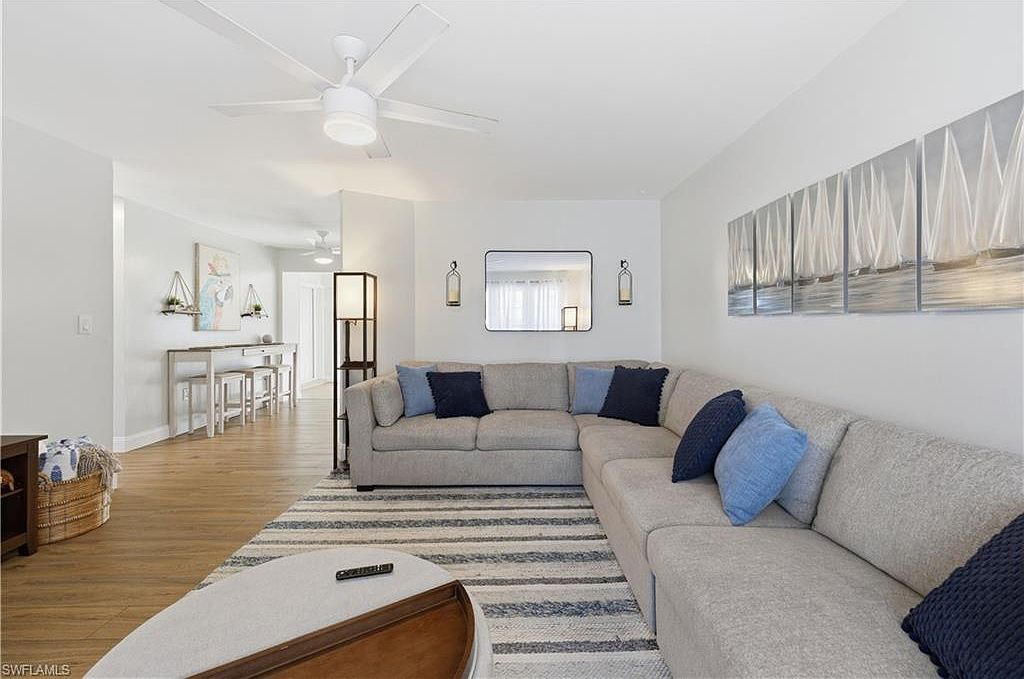 4690 Parrot Ave Naples, FL 34104 - Thumbnail 4