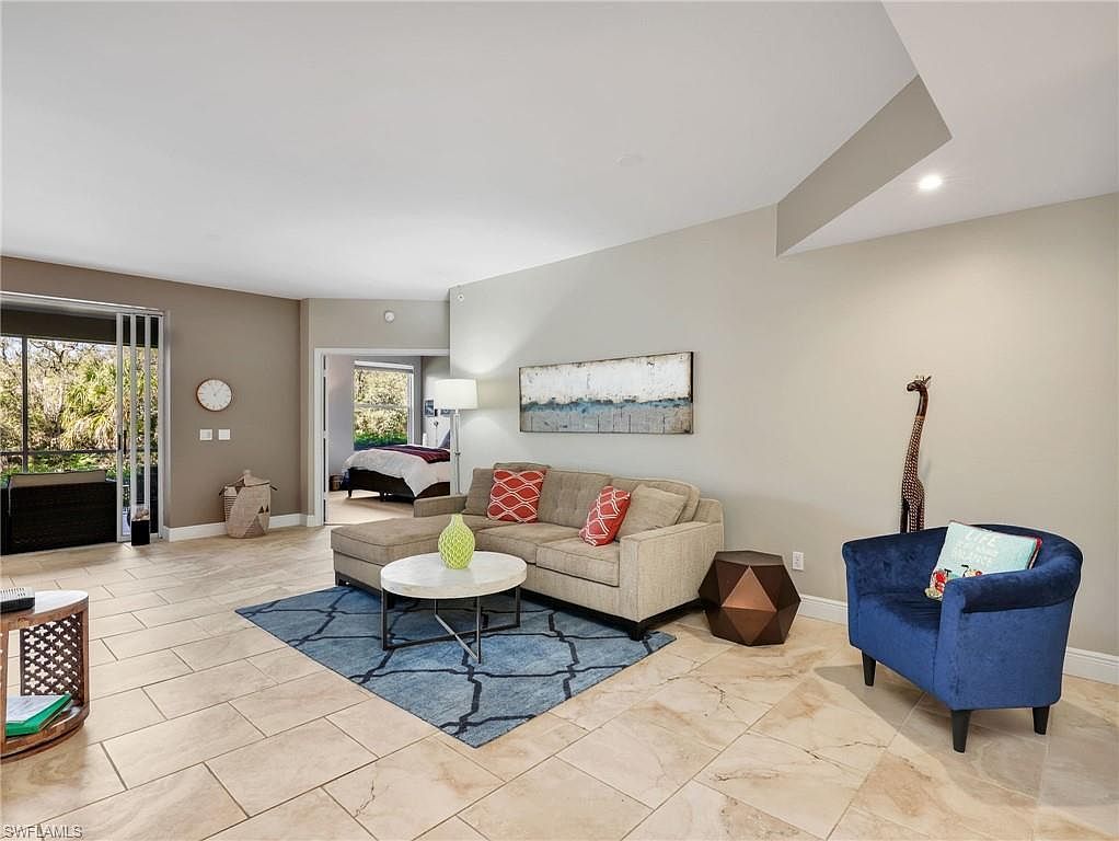 25220 Pelican Creek Cir APT 102 Bonita Springs, FL 34134 - Thumbnail 4