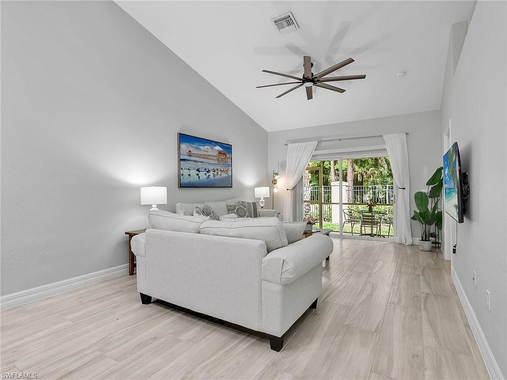 (undisclosed Address) Naples, FL 34104 - Thumbnail 4