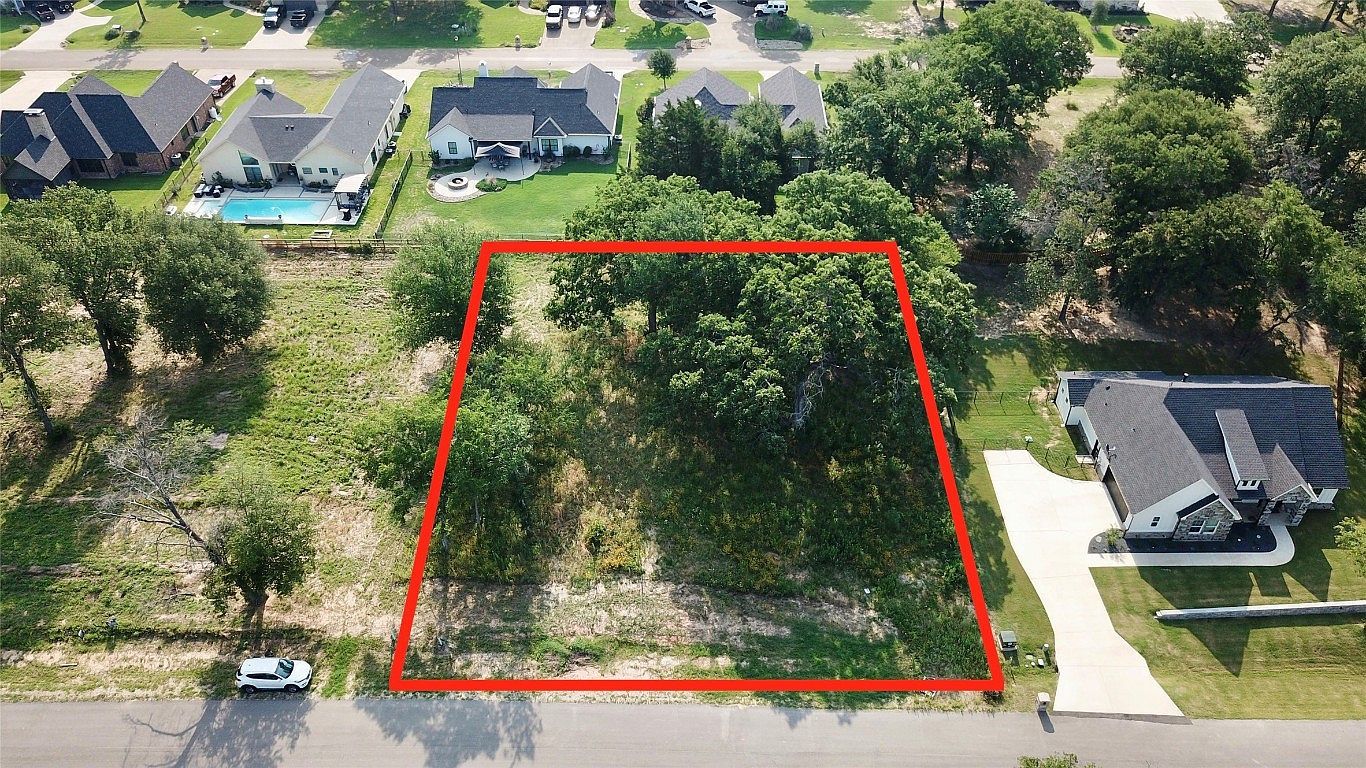 711 Clubview Dr Kemp, TX 75143 - Thumbnail 4