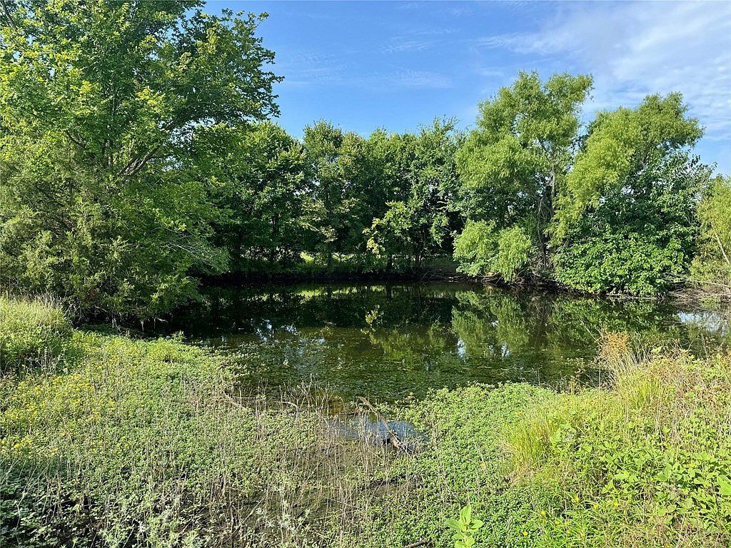 9833 R And R Cir Kemp, TX 75143 - Thumbnail 4