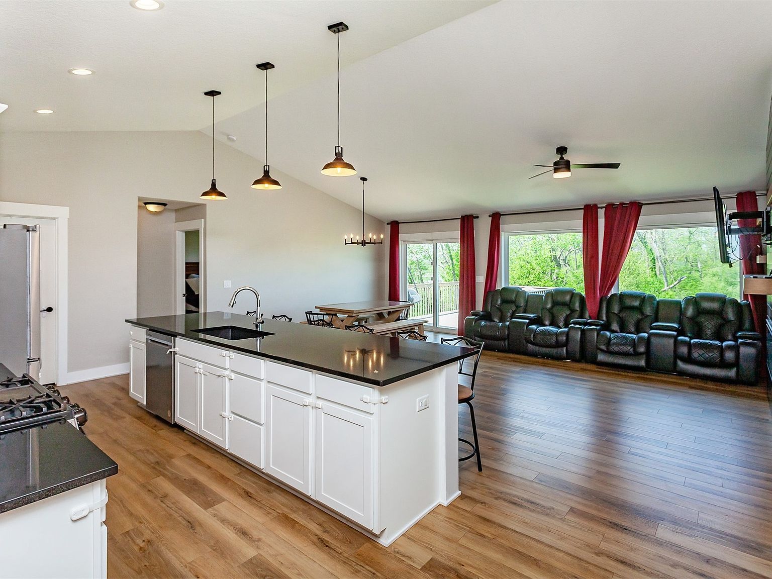 1824 Crabapple Ln Granger, IA 50109 - Thumbnail 4