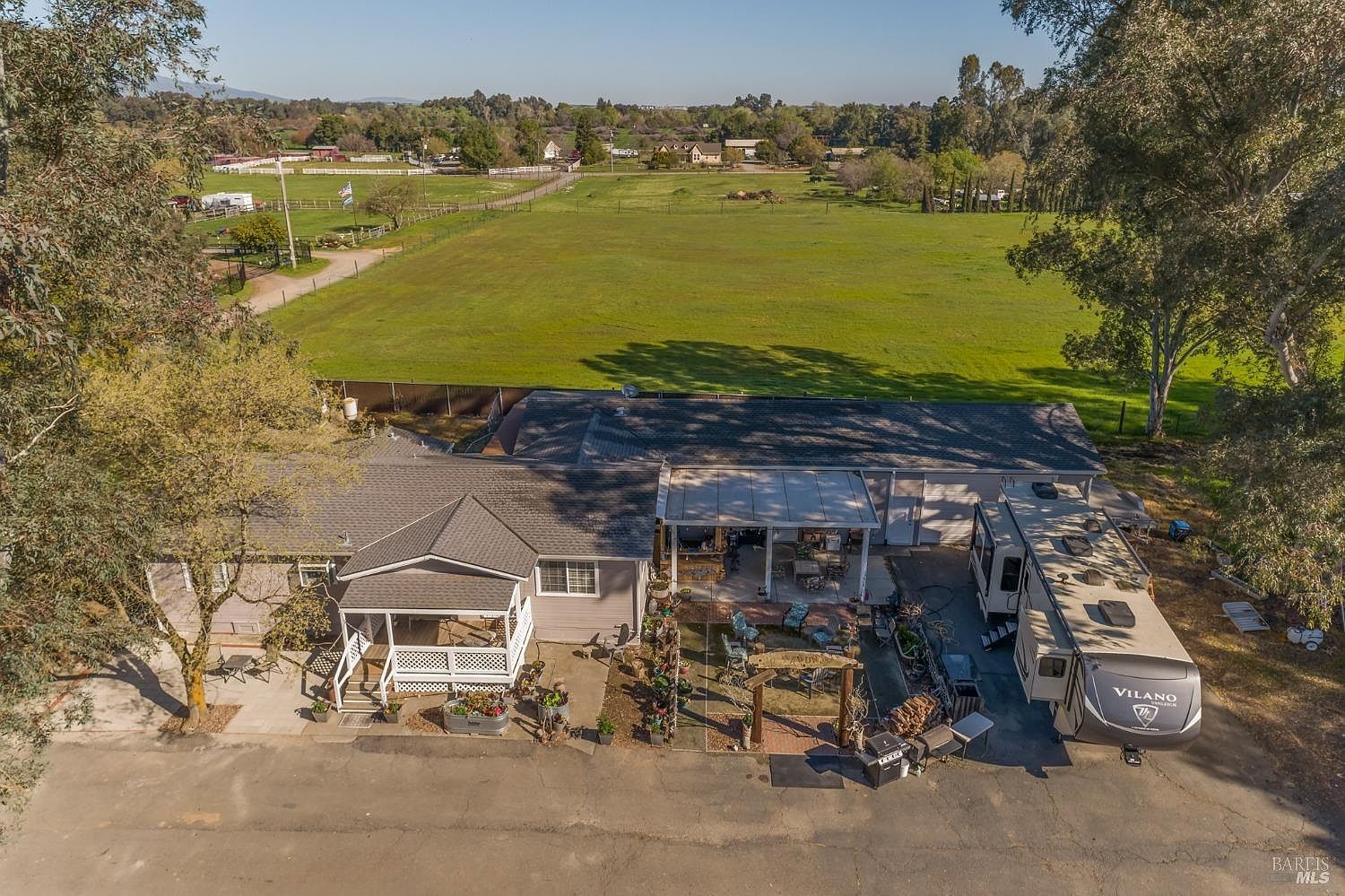 7672 Country Ln Vacaville, CA 95688 - Thumbnail 4