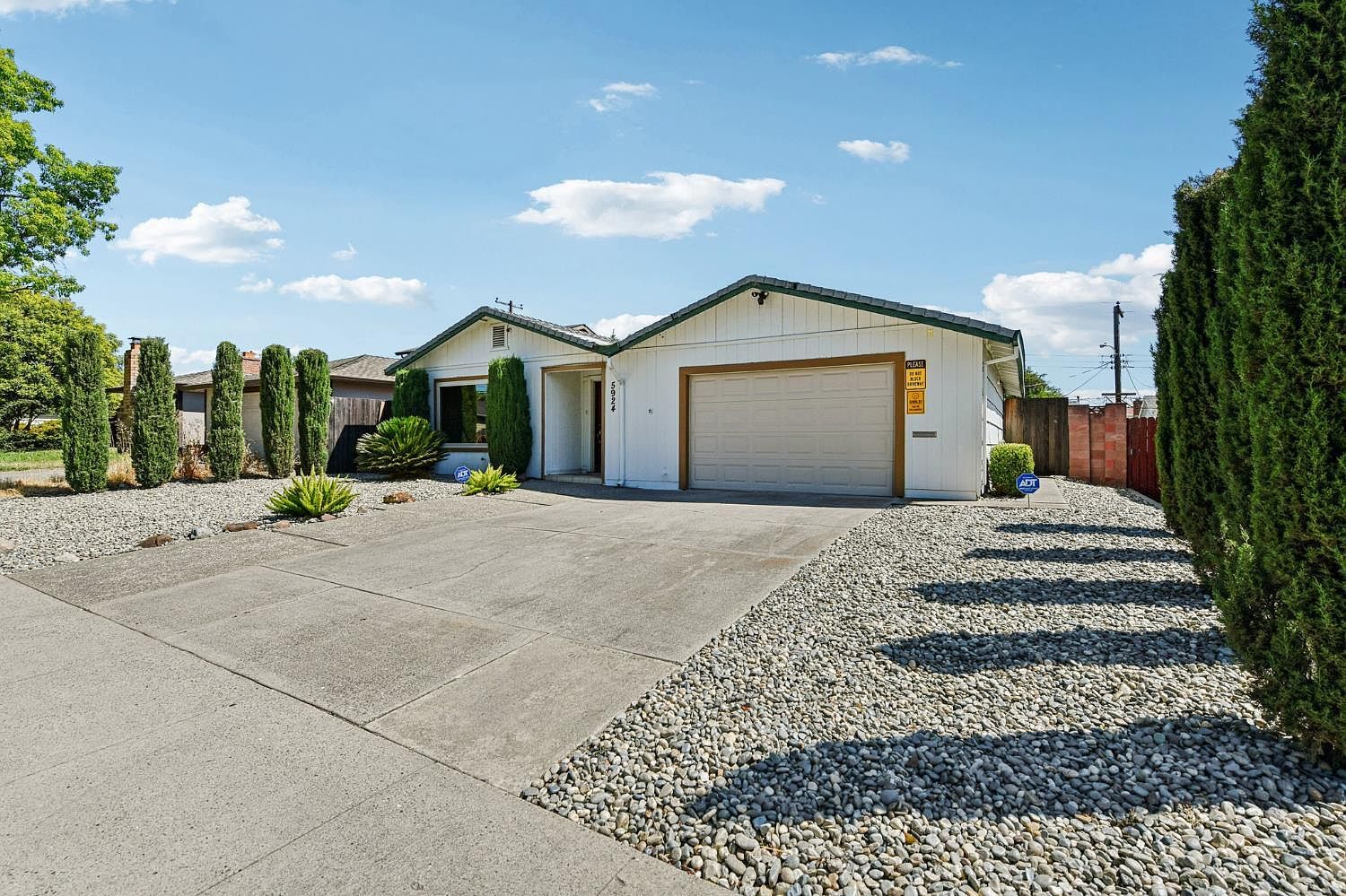 5924 Meghan Way Sacramento, CA 95842 - Thumbnail 4