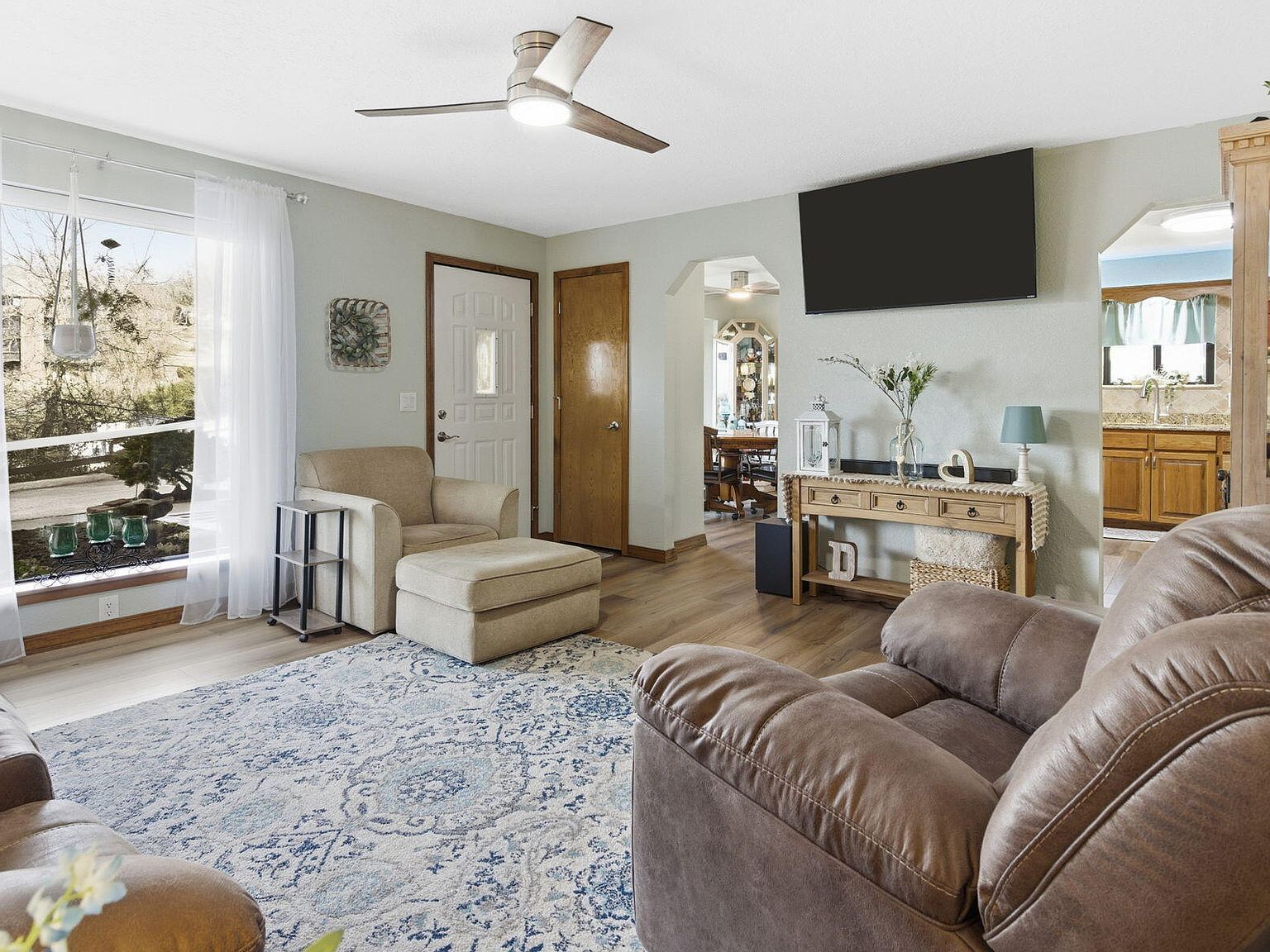 150 Sunken Forest Dr Building 8-205 Forsyth, MO 65653 - Thumbnail 4