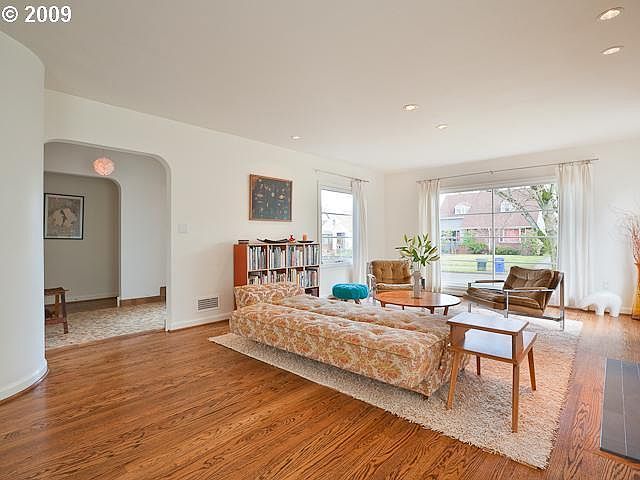 7229 N Chase Ave Portland, OR 97217 - Thumbnail 4