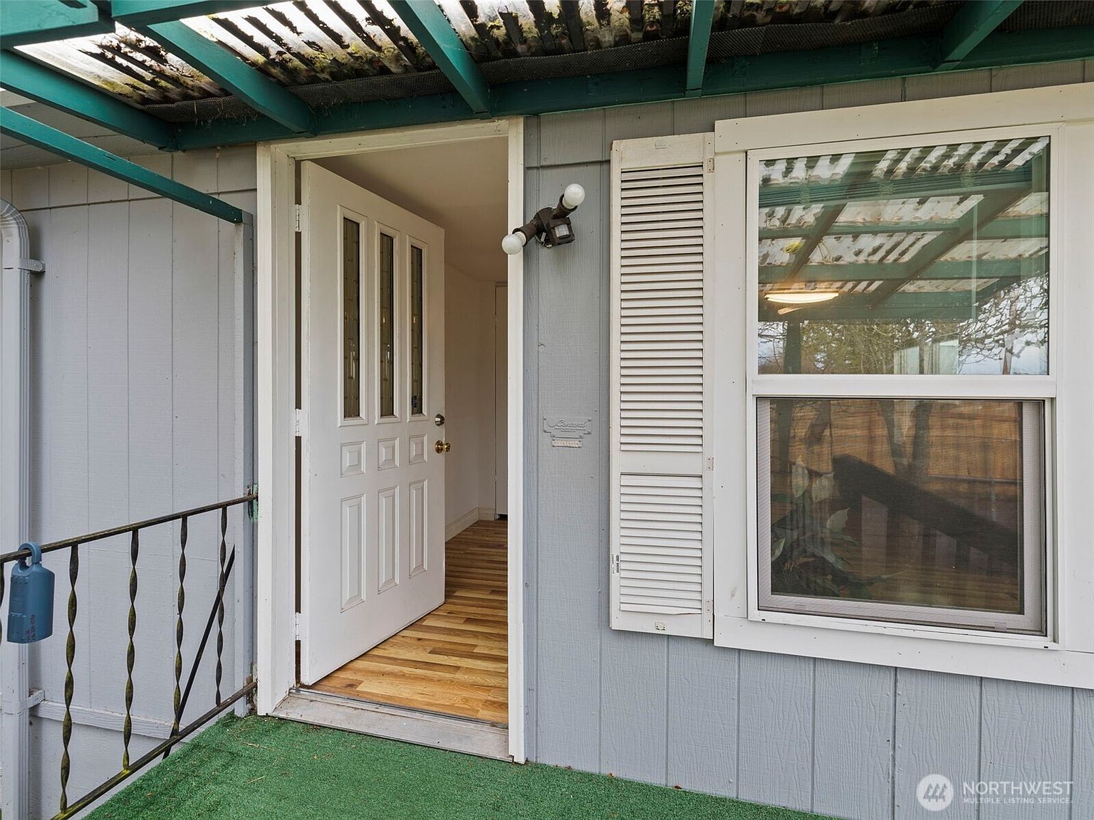 11040 14th Ave SW Seattle, WA 98146 - Thumbnail 4