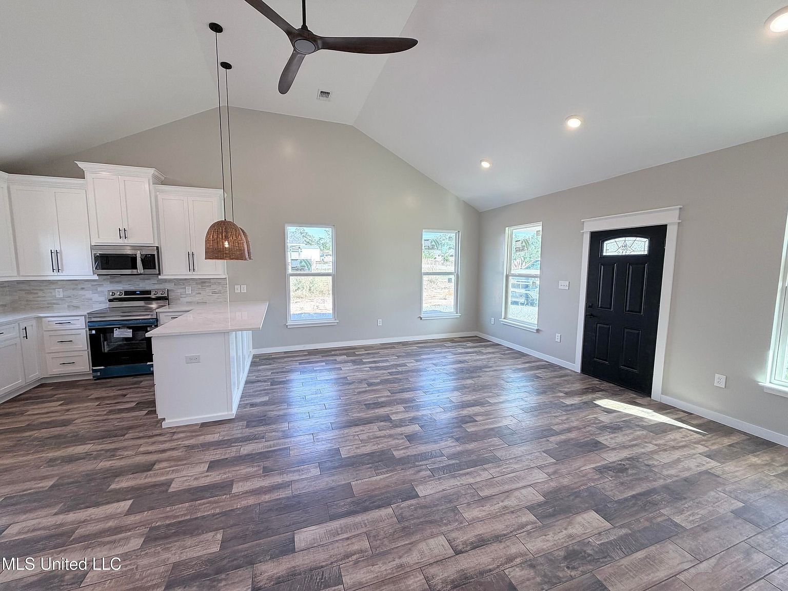 139 Beaver Dam Rd McHenry, MS 39561 - Thumbnail 4