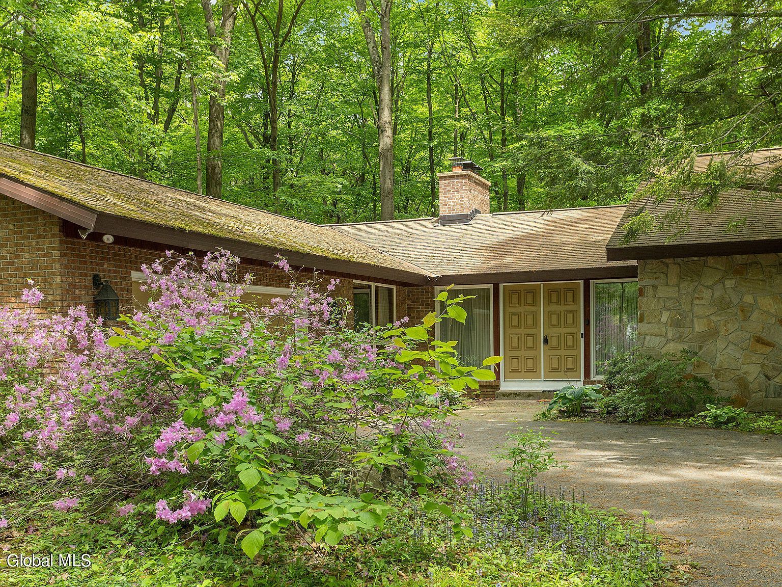 21 Via Maria Dr Glenville, NY 12302 - Thumbnail 4