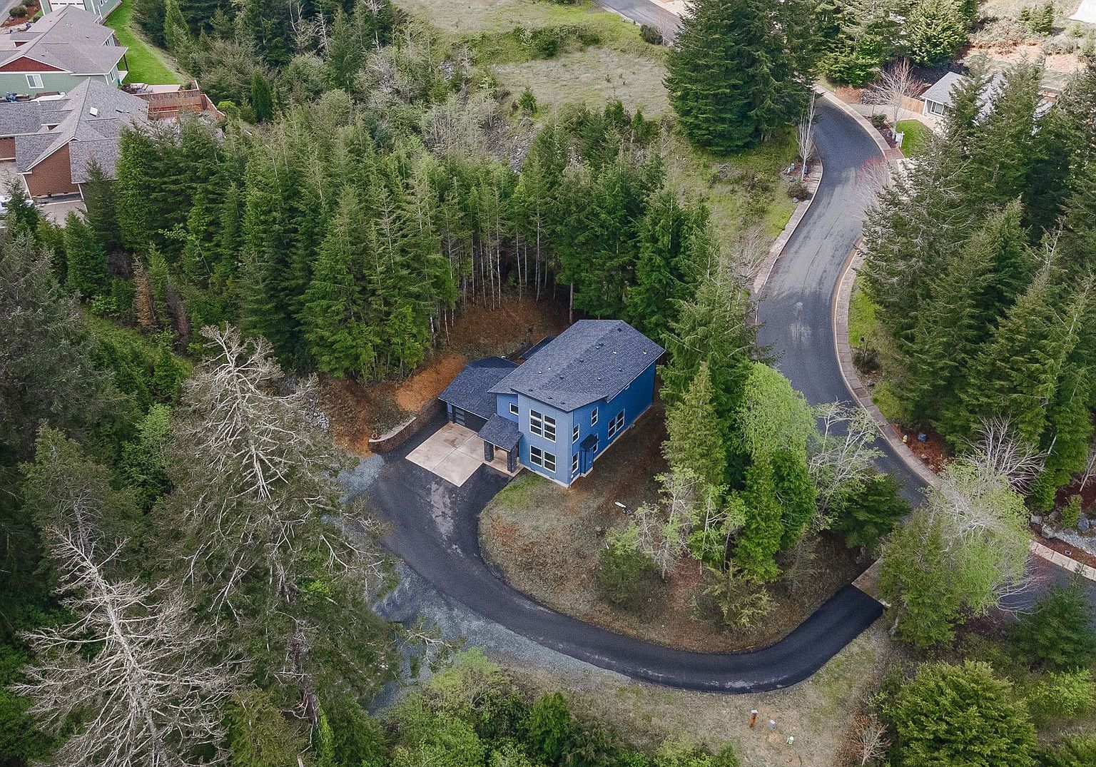 2229 Timberline Dr Coos Bay, OR 97420 - Thumbnail 4