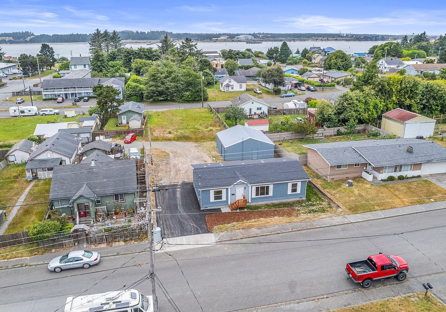 242 N Wasson St Coos Bay, OR 97420 - Thumbnail 4