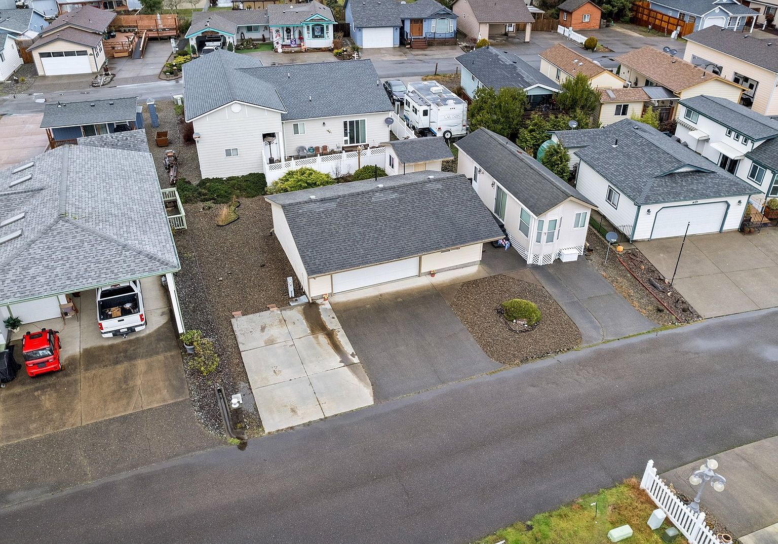 7 Pond Ln Lakeside, OR 97449 - Thumbnail 4