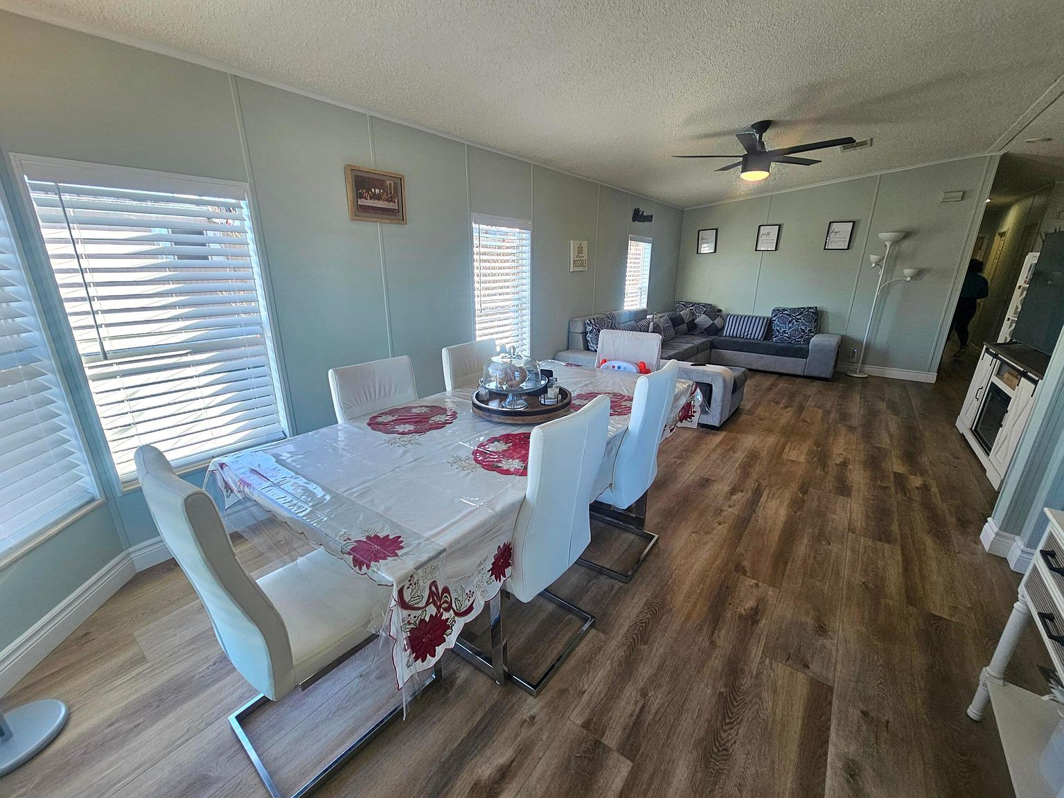 8110 SE Eagle Ave Hobe Sound, FL 33455 - Thumbnail 4