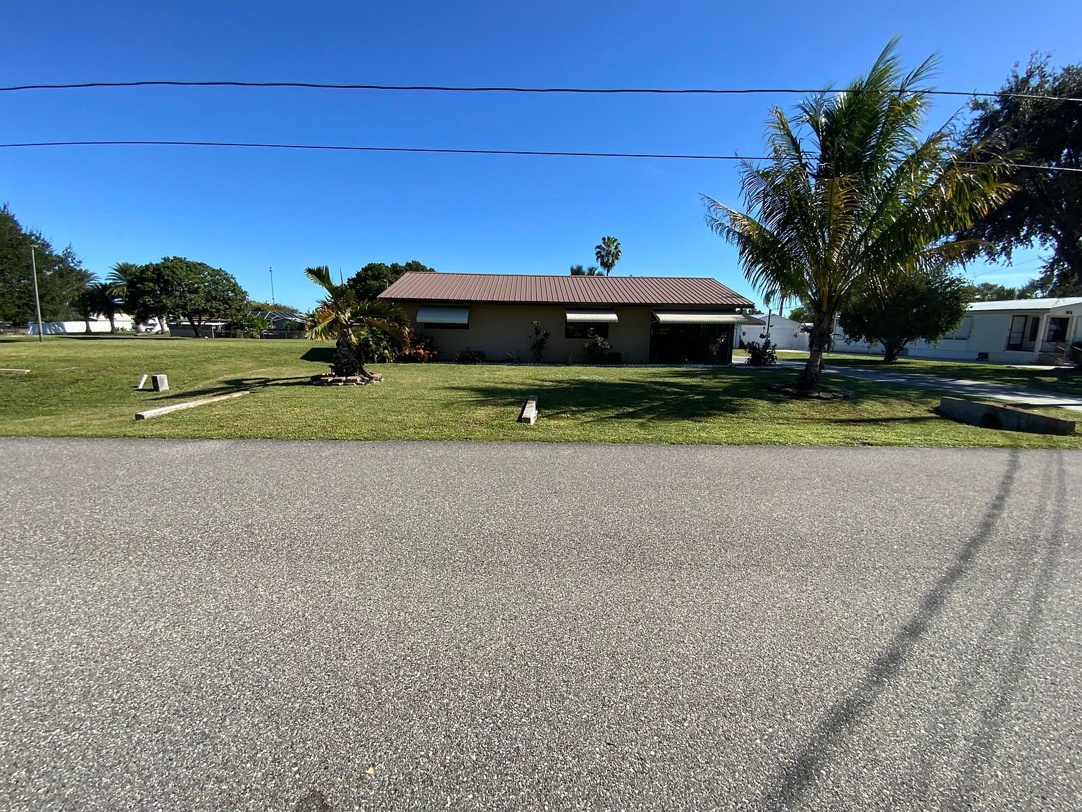 1095 Chobee Loop Okeechobee, FL 34974 - Thumbnail 4