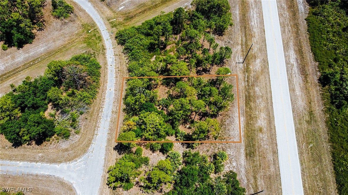 Mansfield Cir North Port, FL 34288 - Thumbnail 4