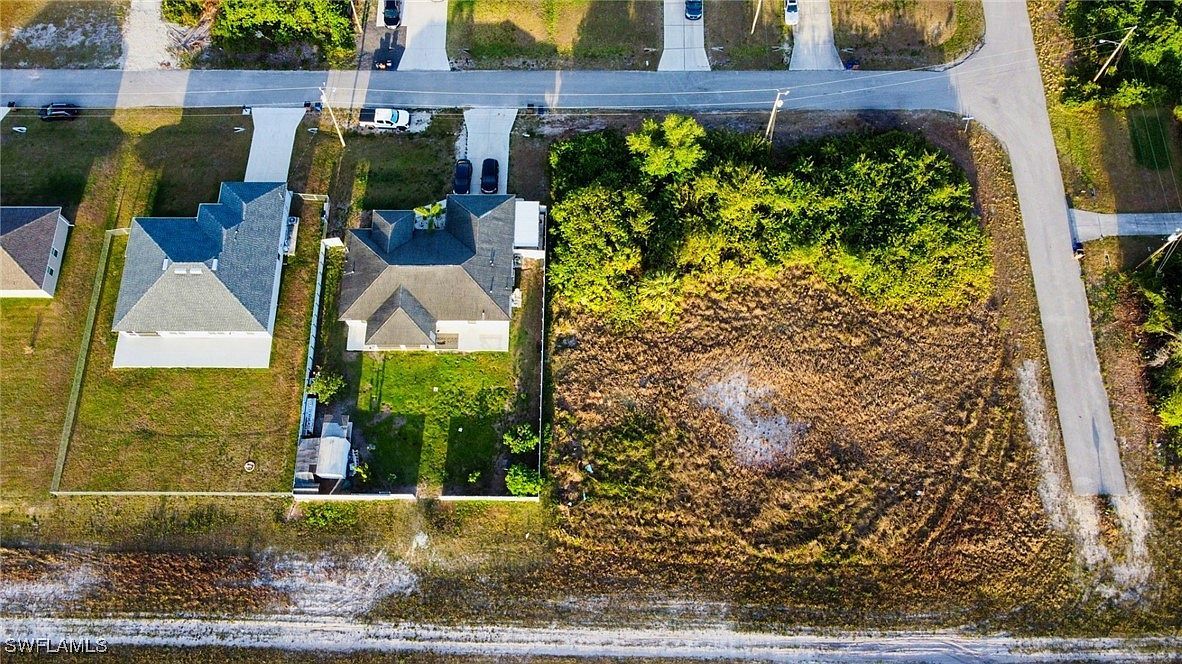 1610 Loraine Ave S Lehigh Acres, FL 33976 - Thumbnail 4