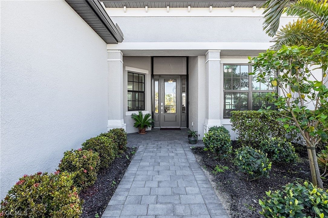 11075 Morning Dew Ter Fort Myers, FL 33913 - Thumbnail 4