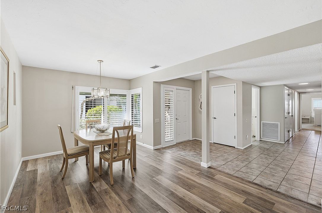 1836 Pine Glade Cir Fort Myers, FL 33907 - Thumbnail 4