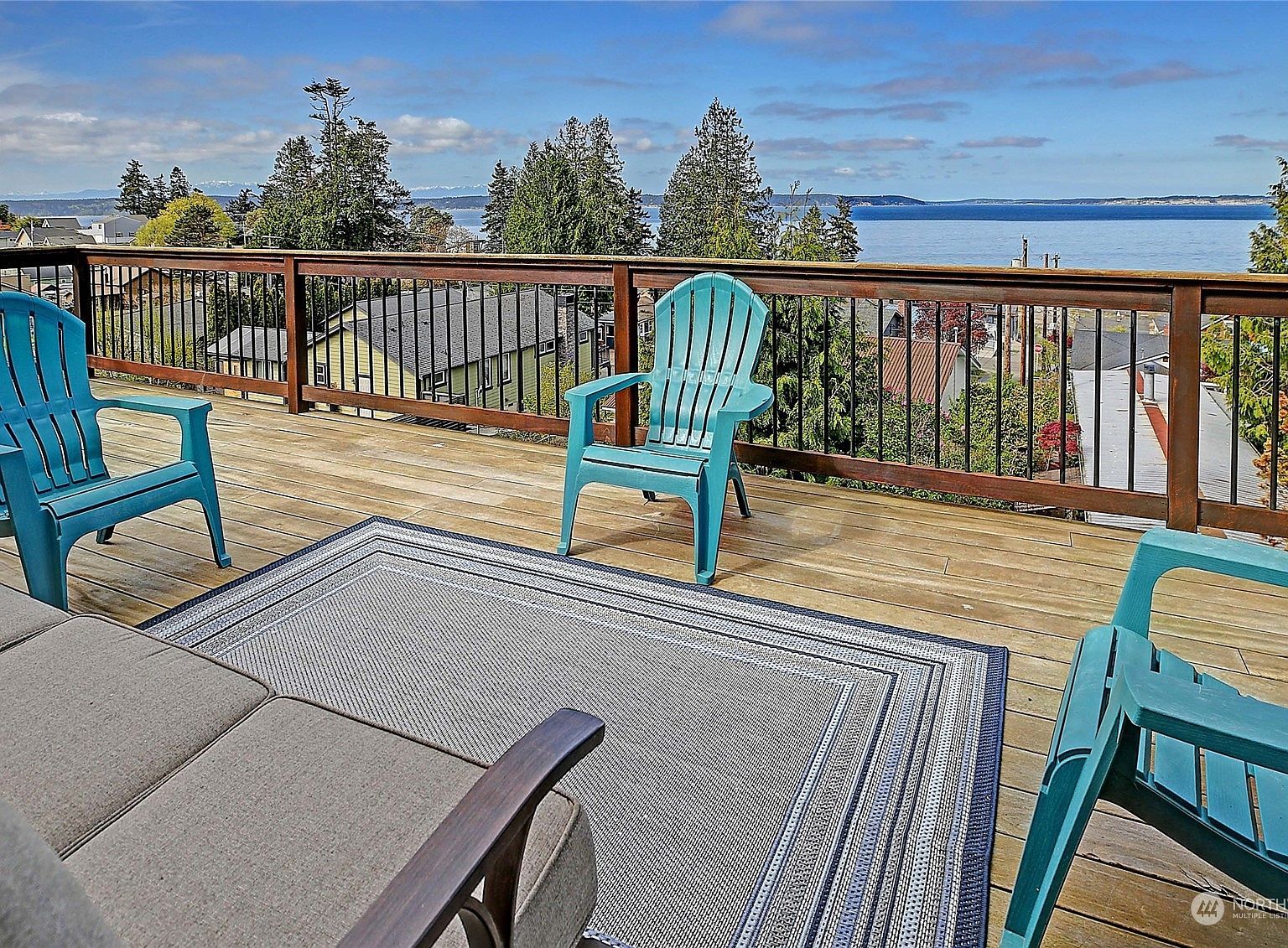 263 Henning Dr Camano Island, WA 98282 - Thumbnail 4